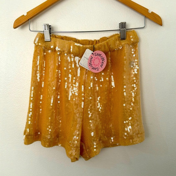 2 piece poppy Tilly sequin short set East n West Brand - Picture 2 of 8